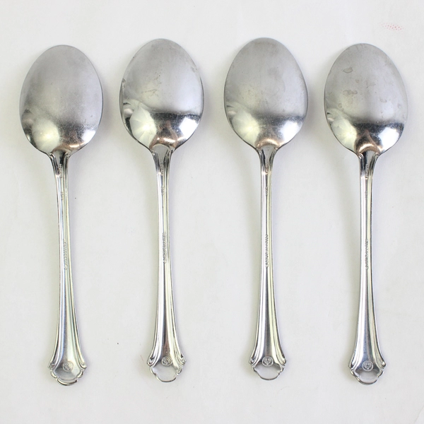 Lot of 4 Pfaltzgraff Meridian Place Oval Soup Spoons, 6.75" 18/0 Stainless