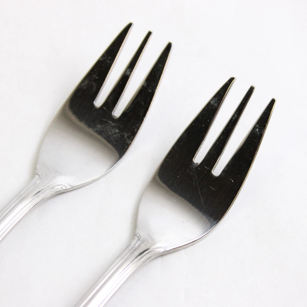 Lot of 2 Pfaltzgraff Meridian Dessert Forks 5.75" 18/0 Stainless Steel