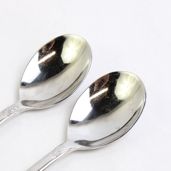 Lot Of 5 Heritage Mint LTD Royal Alister (Stainless) Flatware 2 Spoons 3 Knives