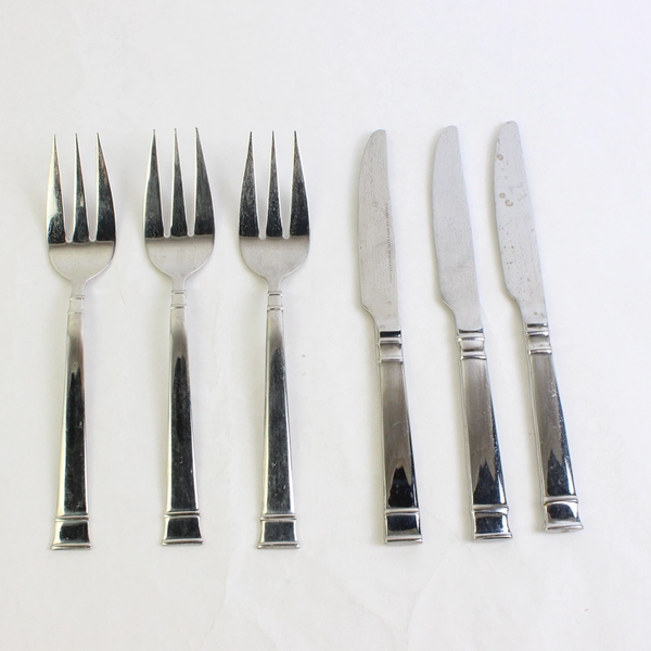 Lot Of 6 Heritage Mint LTD Bentley (Stainless) Flatware 3 Serving Forks 3 Knifes