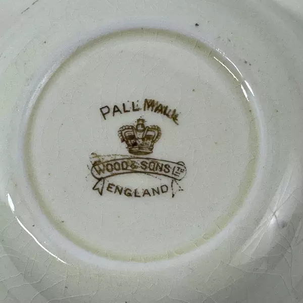 Lot of 4 Wood & Sons Pall Mall Red Band Fruit Bowls 5 Inch