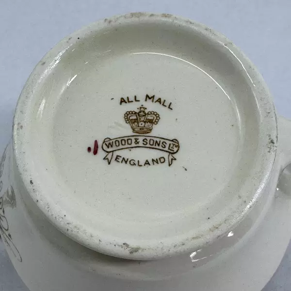 Wood & Sons Pall Mall Red Band Creamer And Sugar Bowl