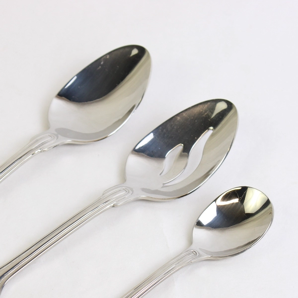 Lot Of 4 Heritage Mint LTD Stainless Flatware 3 Spoons 1 Serving Fork