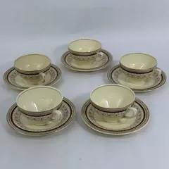 Set of 5 Wood And Sons Pall Mall Red Band Cups And Saucers
