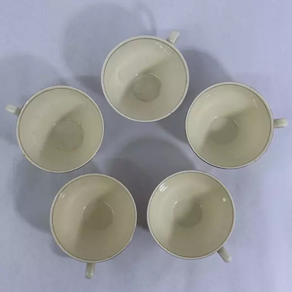 Set of 5 Wood And Sons Pall Mall Red Band Cups And Saucers