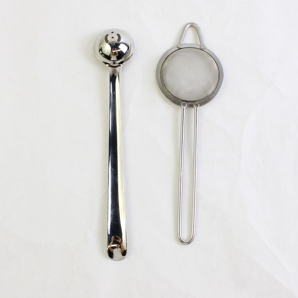 Lot Of 2 Unbranded Stainless Steel Kitchen Items 1 Olive Spoon 1 Small Strainer