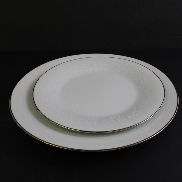 Noritake Reina Dinner Plate and Salad Plate White Floral Platinum Rim 6450Q