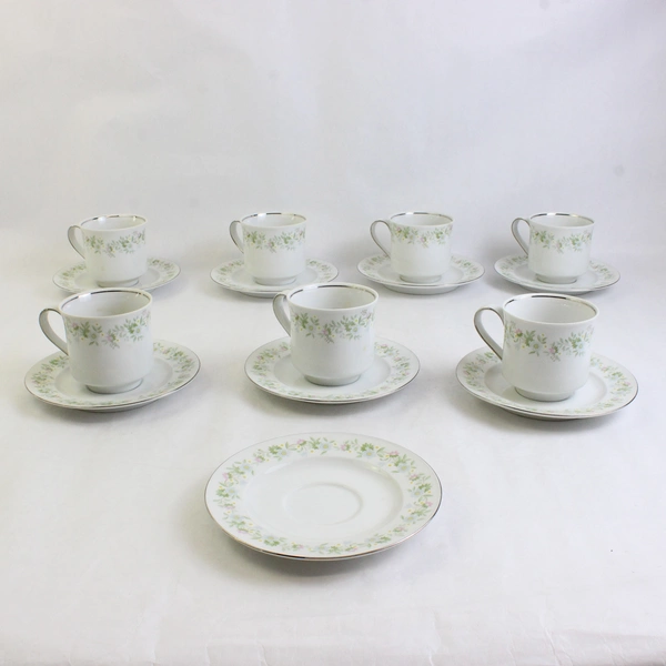 Set of 7 Johann Haviland Forever Spring Coffee Cups And 8 Saucers