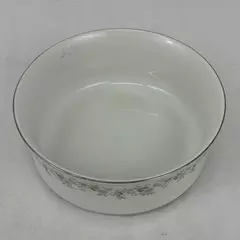Johann Haviland Forever Spring Round Vegetable Bowl Bavaria Germany 7.25 Inch