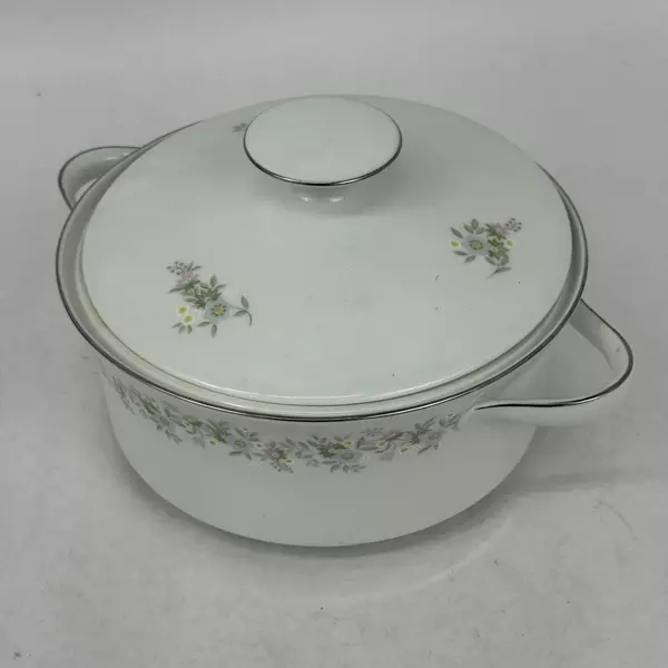 Johann Haviland Forever Spring Covered Casserole Dish
