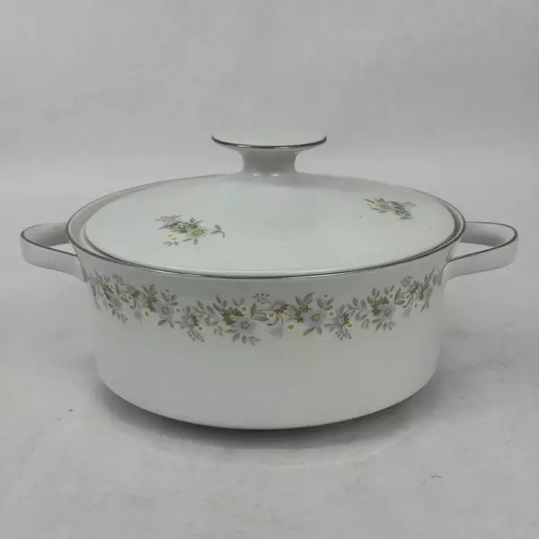 Johann Haviland Forever Spring Covered Casserole Dish