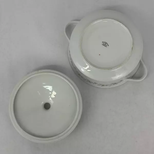 Johann Haviland Forever Spring Covered Casserole Dish