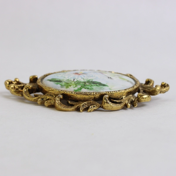 Vintage Hand-Painted Porcelain Gold-Toned Brooch Horizontal 2.75 x 1.75 in