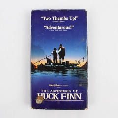 The Adventures Of Huck Finn VHS Tape Starring Elijah Wood 1993
