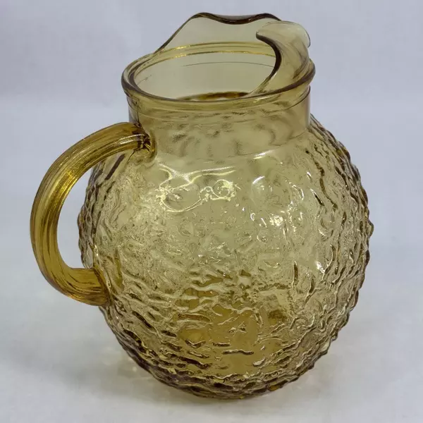 Vintage Anchor Hocking Milano Honey Amber Round Glass Pitcher 96 Ounce