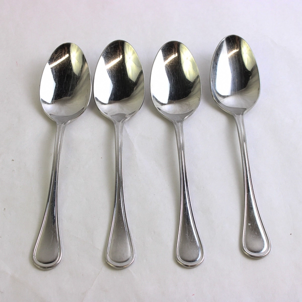 Lot of 4 Cuisinart Mansfield 7 7/8" Place Oval Soup Spoons, 18/10 Stainless