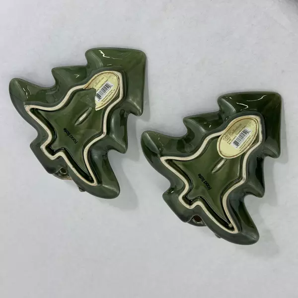 Set of 2 Tii Collection Green Tree with Cardinal Trinket Dishes