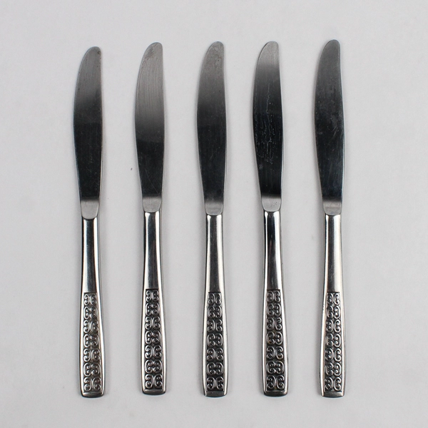 Lot Of 5 International Silver Serenata Stainless Flatware Modern Solid Knife