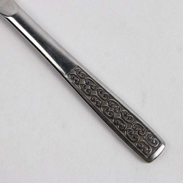 Lot Of 5 International Silver Serenata Stainless Flatware Modern Solid Knife