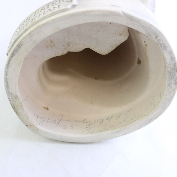 Leisuramic Inc Gloucester Fisherman Ceramic Statue/Figurine 1973 11.25" Tall