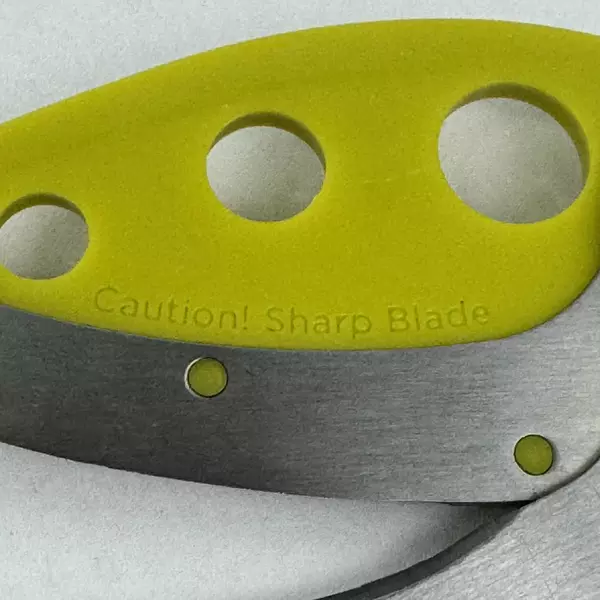 Yellow Chef'N Herb And Greens Cutter And Stripper