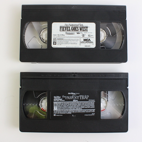 Lot Of 2 VHS: The Parent Trap 1998 & An American Tail: Fievel Goes West 1991