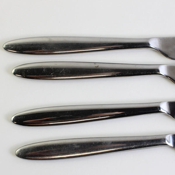Set of 4 WMF Atlanta Stainless Steel Dinner Knives