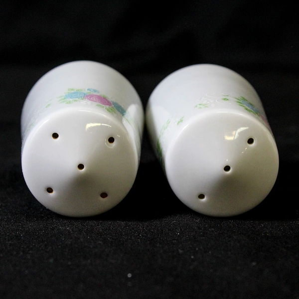 Porcelain Salt And Pepper Shaker Set Made In Japan White With Flowers