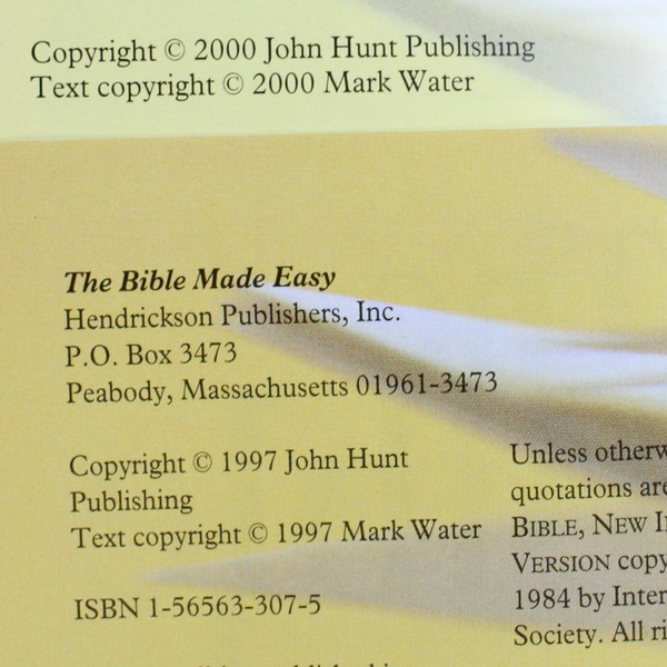 Lot of 2 Easy to Understand Pocket Reference Guides 2000 & 2001 Paperback