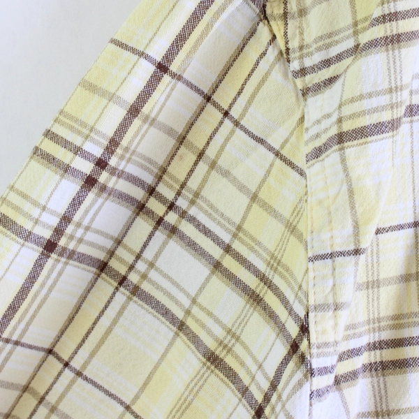 St. John's Bay Yellow & Brown Plaid Short-Sleeved Button-Up Men's Large Flawed