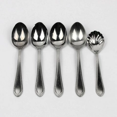 Lot Of 5 Reed & Barton Tradition-Tanglewood Flatware 4 Soup Spoons 1 Sugar Spoon