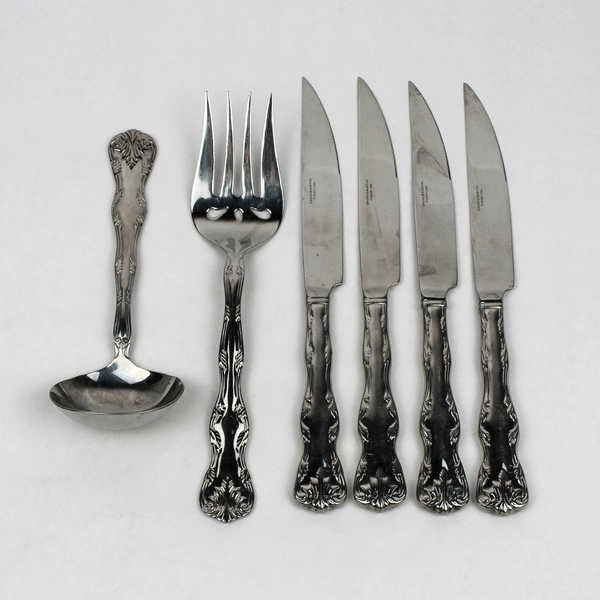 Lot Of 6 Reed & Barton Victoria (Stainless) Flatware 4 Knives Ladle Serving Fork