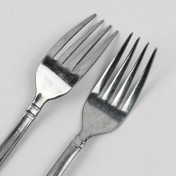 Lot Of 4 International Silver Riverton Frosted (Stainless) Flatware Salad Forks