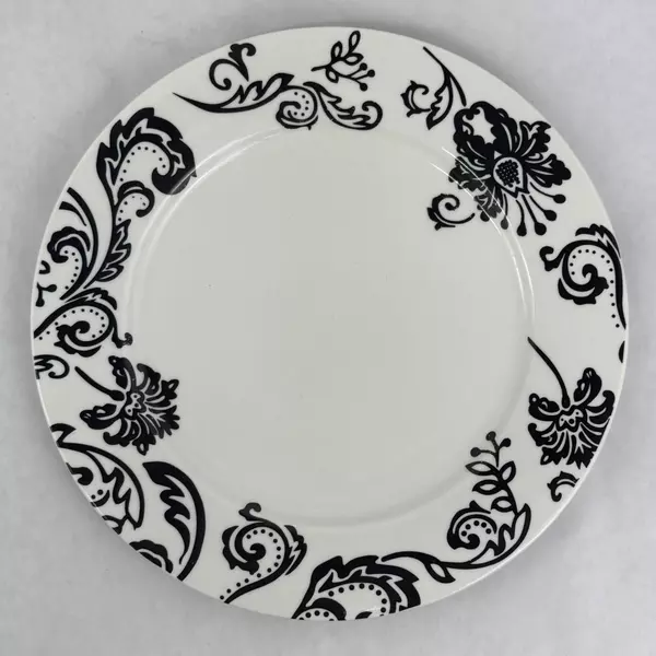 Two Gracie China White Dinner Plates With Black Flowers 10.5 Inch