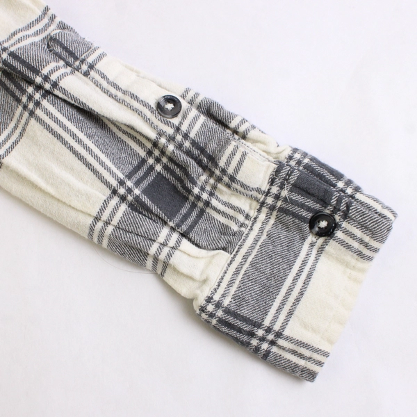 Sonoma Goods For Life Women's Plaid White & Gray Button-Down Shirt Size XS 