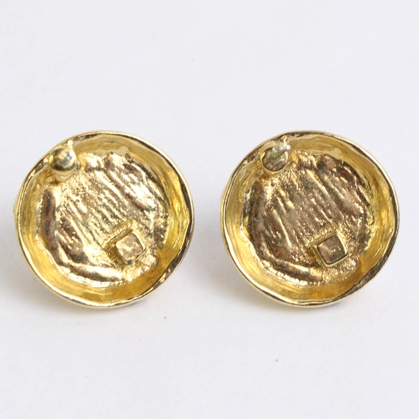 Unmarked Round Faux Pearl Black Enamel Gold-Tone Stud Earrings