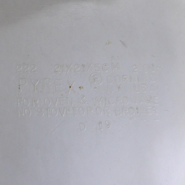 Pyrex 8 x 8 Clear Square Glass Baking Dish with Handles 222