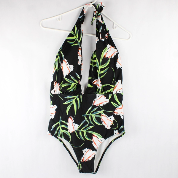 CUPSHE One-Piece Cut Deep V Black Floral One Piece Swinsuit Size M NWT