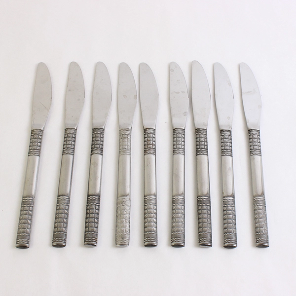 Lot Of 9 Unbranded Stainless Steel Japan Flatware Woven/Basketweave Knives