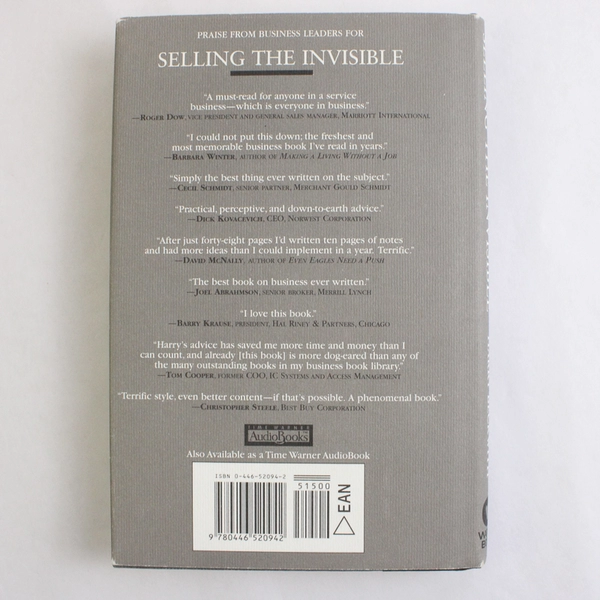 Selling the Invisible Field Guide to Modern Marketing Harry Beckwith 1997 HC DJ
