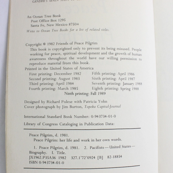 Peace Pilgrim: Her Life and Work in Her Own Words 1989 Paperback