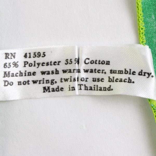 Set Of 12 Lintex Co Green/White Christmas Wreath Pattern Cloth Napkins 17" x 17"