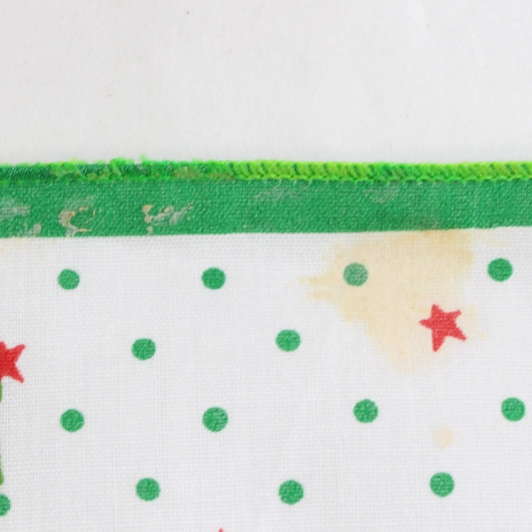 Set Of 12 Lintex Co Green/White Christmas Wreath Pattern Cloth Napkins 17" x 17"