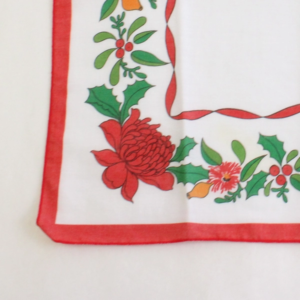 Set Of 12 Lintex Co Christmas Chrysanthemum Cloth Napkins 17"x17" Flawed