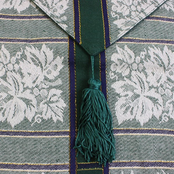 Cotton Park Cottage Green and Blue Christmas Table 72" Runner