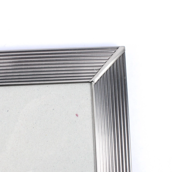 Malden Desk/Table Photo/Picture Frame 10" x 12", Metal with Pewter Look