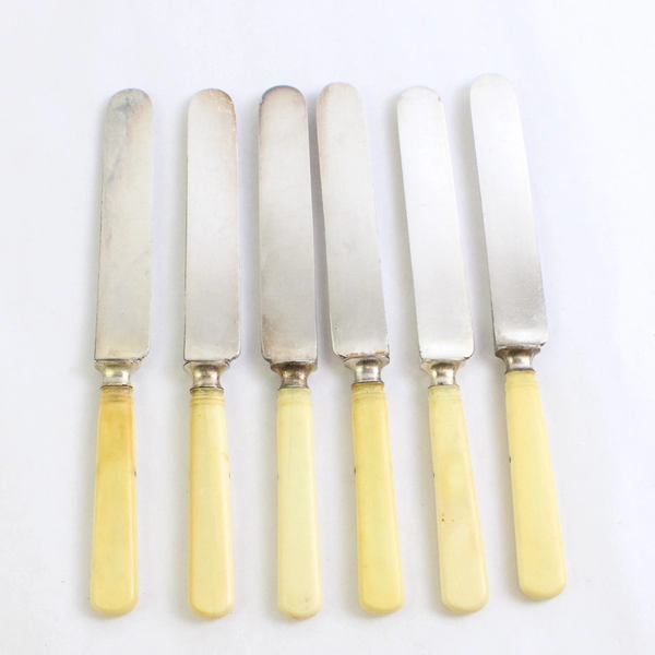  Lot of 6 Antique Landers Frary Clark Silverplate Dinner Knives Bakelite Handles