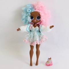 LOL Surprise OMG Sweets Series 4 Fashion Doll w/ Clothes 10" Missing Shoe