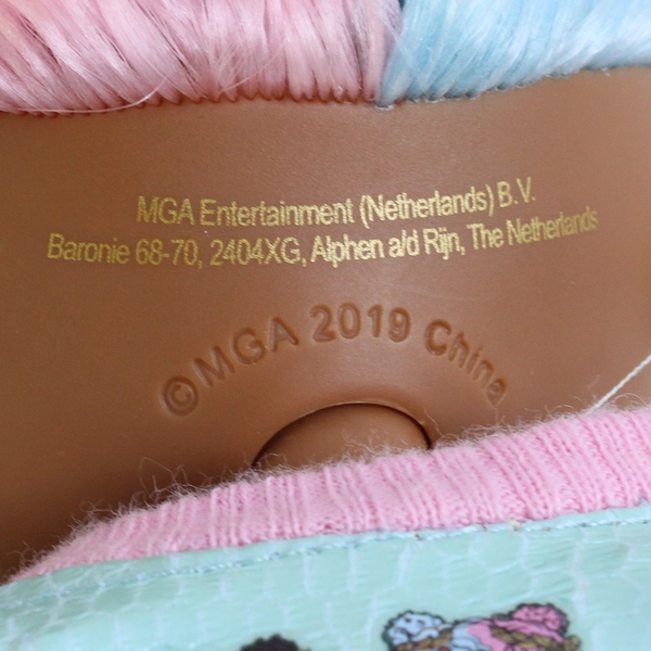 LOL Surprise OMG Sweets Series 4 Fashion Doll w/ Clothes 10" Missing Shoe