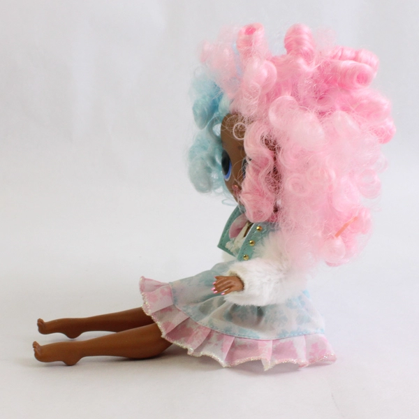 LOL Surprise OMG Sweets Series 4 Fashion Doll w/ Clothes 10" Missing Shoe